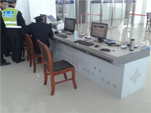 上海电脑操作台厂家 上海电脑操作台厂家专业设计师 桑善供